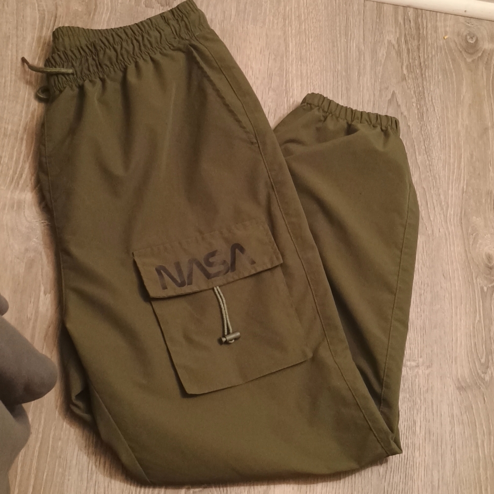 "NASA" lightweight breathable scrub Joggers Mens size XL